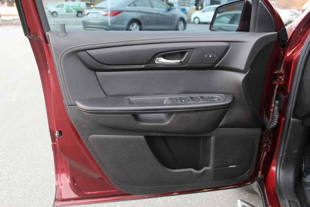 used 2017 Chevrolet Traverse car, priced at $11,290