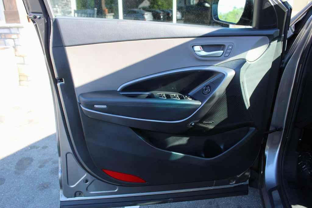 used 2014 Hyundai Santa Fe Sport car, priced at $9,490