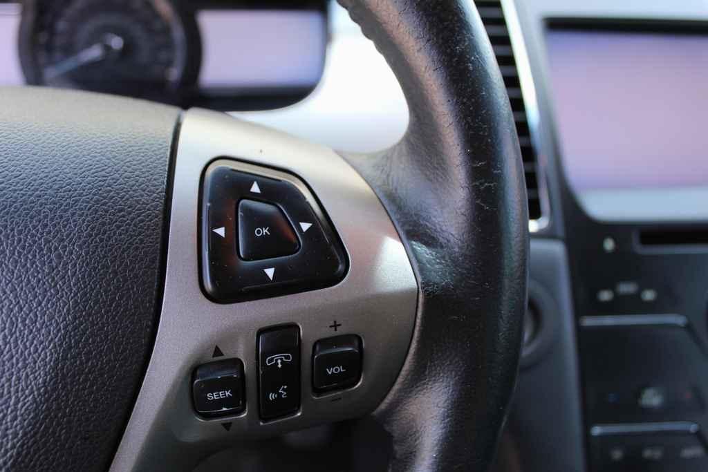 used 2013 Ford Taurus car, priced at $5,490