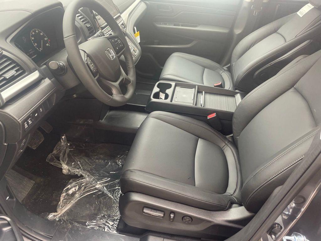 new 2026 Honda Odyssey car, priced at $42,083