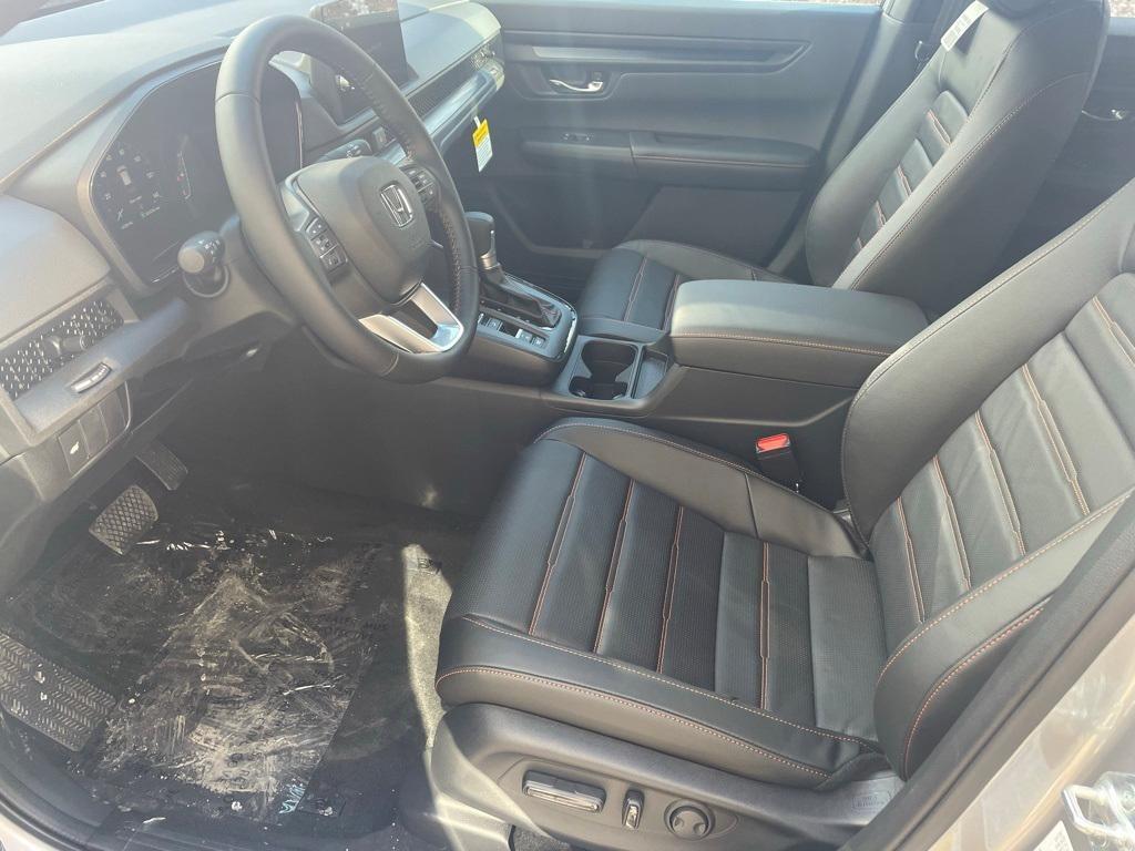 new 2026 Honda CR-V Hybrid car, priced at $39,733