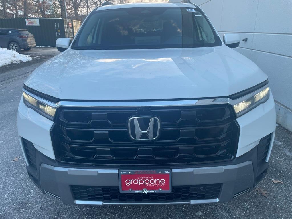 new 2026 Honda Pilot car, priced at $53,445