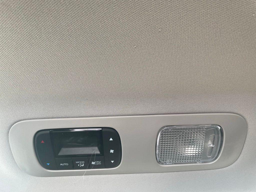 new 2026 Honda Odyssey car, priced at $49,151