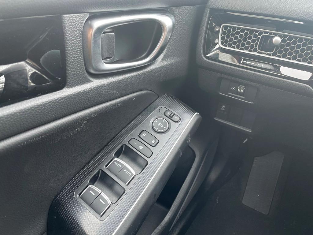 new 2026 Honda Civic Hybrid car, priced at $32,613