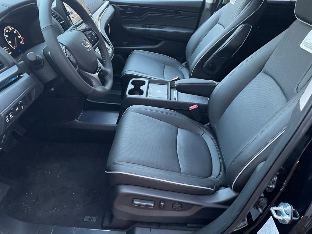 new 2026 Honda Odyssey car, priced at $50,690