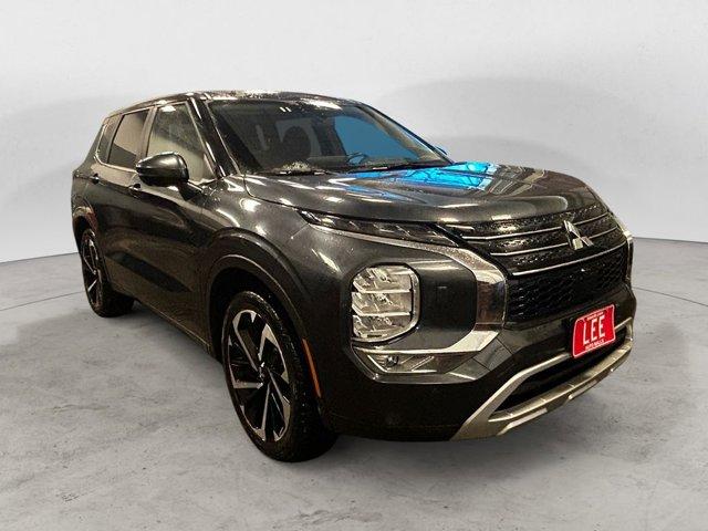 used 2024 Mitsubishi Outlander car, priced at $24,499