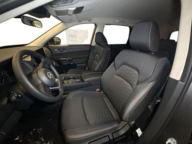 new 2026 Nissan Pathfinder car, priced at $37,502