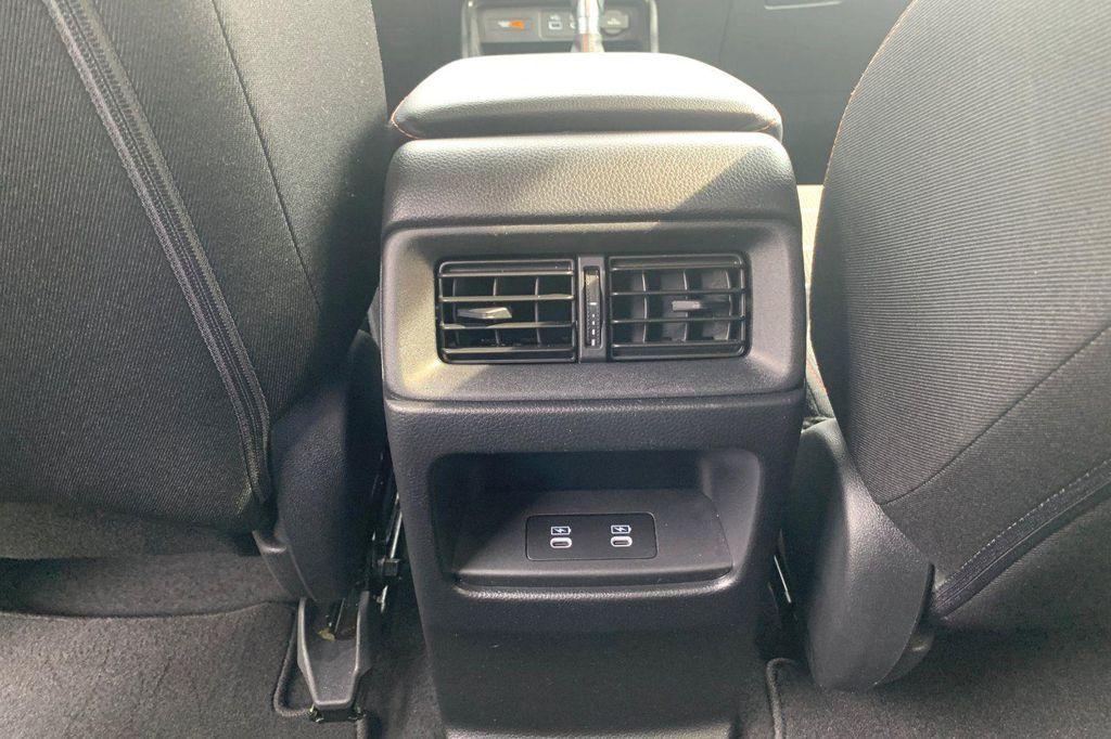 used 2025 Honda CR-V Hybrid car, priced at $35,999