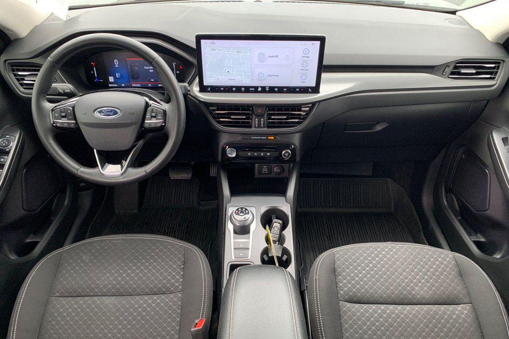 used 2024 Ford Escape car, priced at $20,975