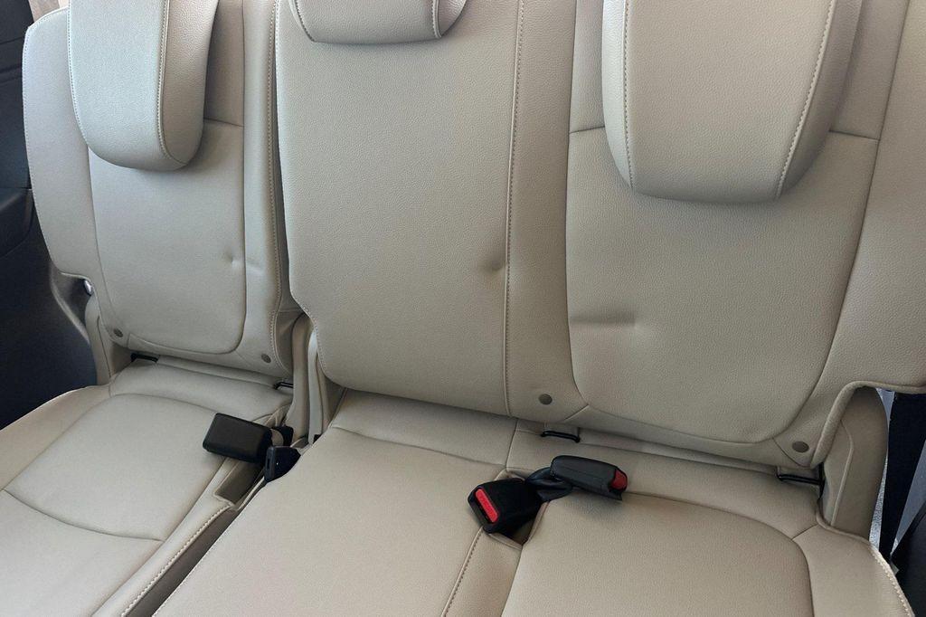 new 2026 Honda Odyssey car, priced at $44,885