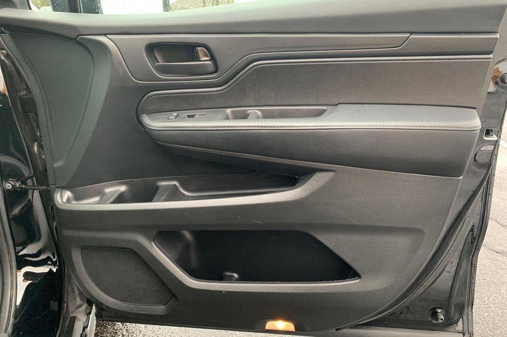 used 2023 Honda Odyssey car, priced at $35,484