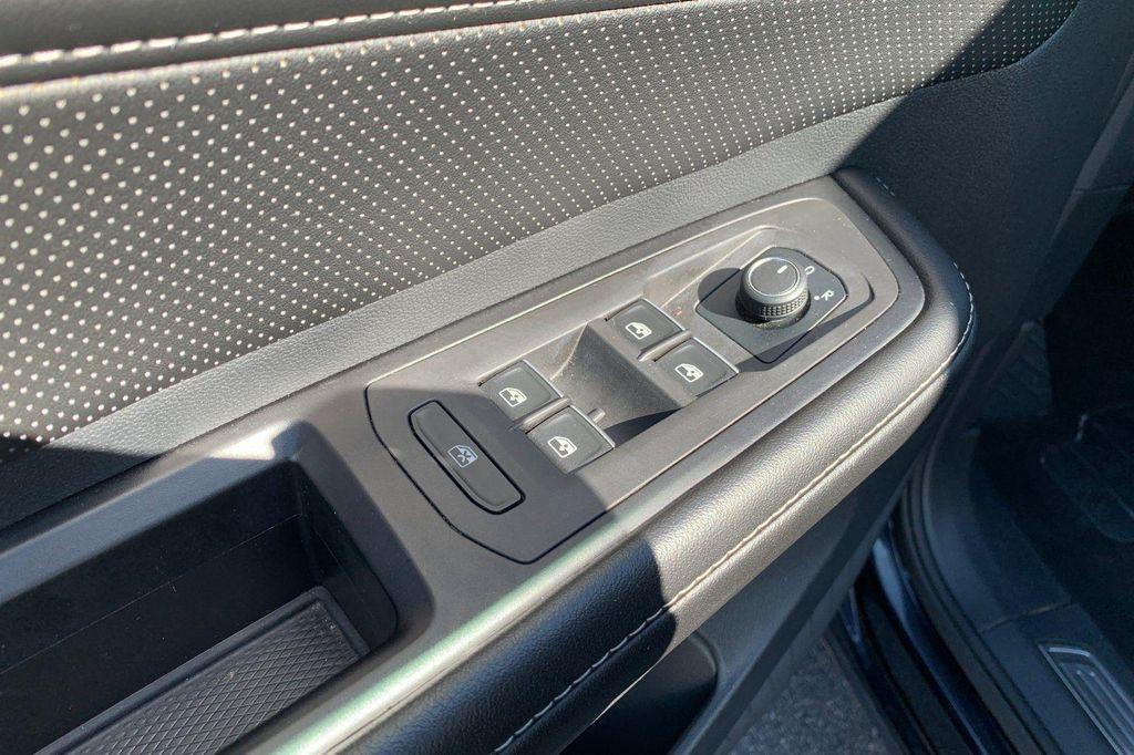 used 2024 Volkswagen Atlas Cross Sport car, priced at $28,275