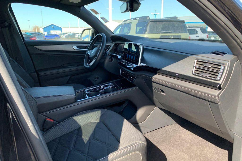 used 2024 Volkswagen Atlas Cross Sport car, priced at $28,275