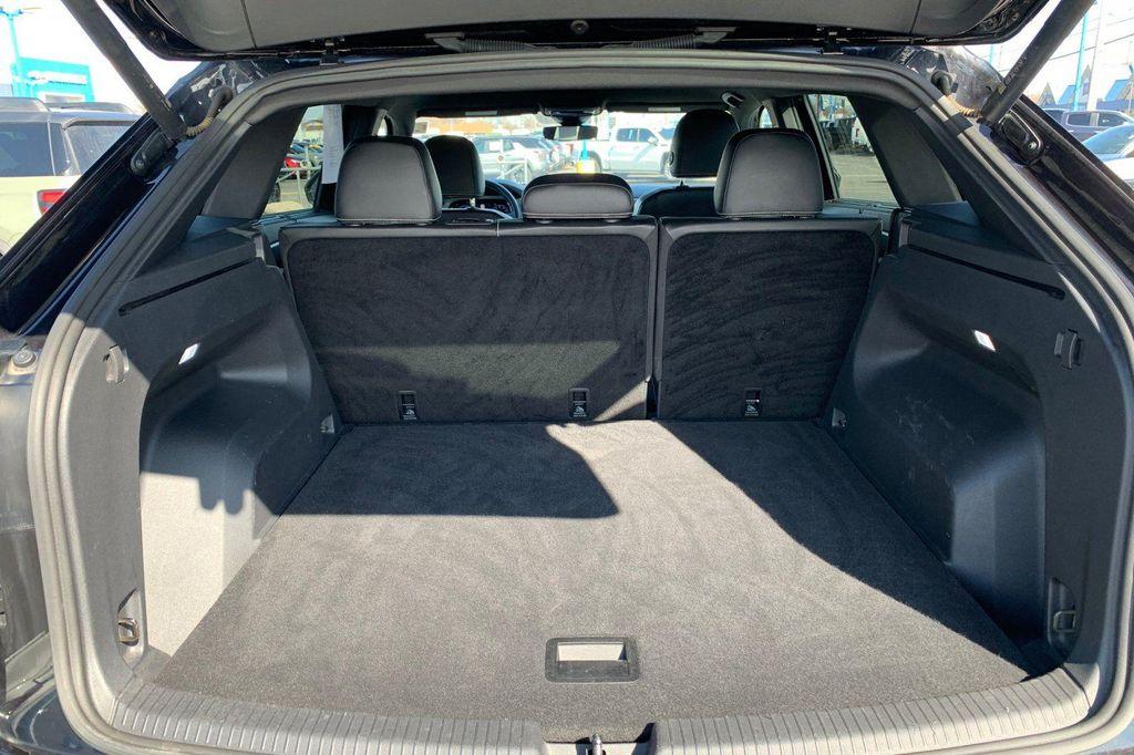 used 2024 Volkswagen Atlas Cross Sport car, priced at $28,275