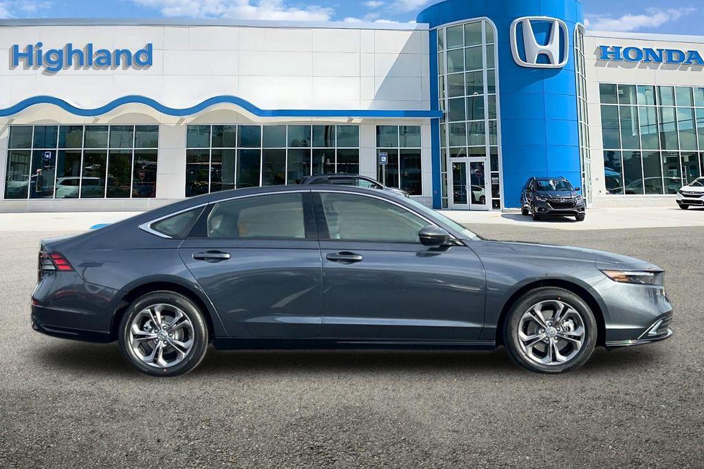 new 2026 Honda Accord Hybrid car, priced at $36,290