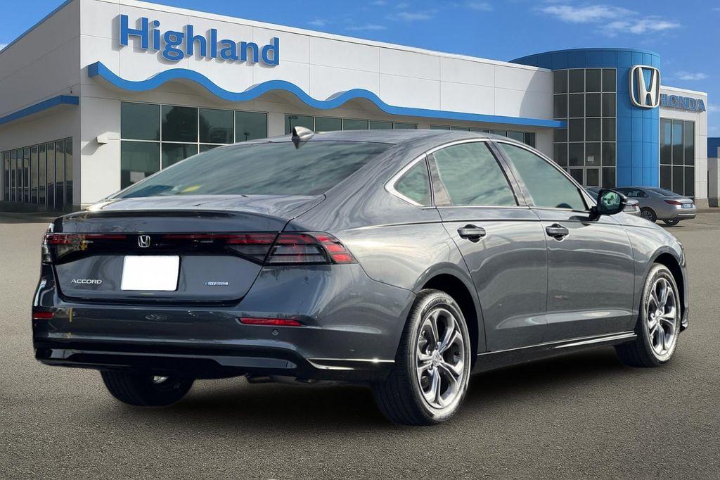 new 2026 Honda Accord Hybrid car, priced at $36,290