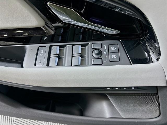 new 2026 Land Rover Range Rover Evoque car, priced at $58,685