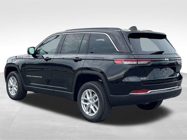 new 2025 Jeep Grand Cherokee car, priced at $38,192