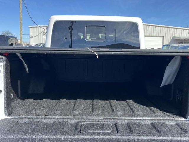 new 2026 Jeep Gladiator car, priced at $68,195