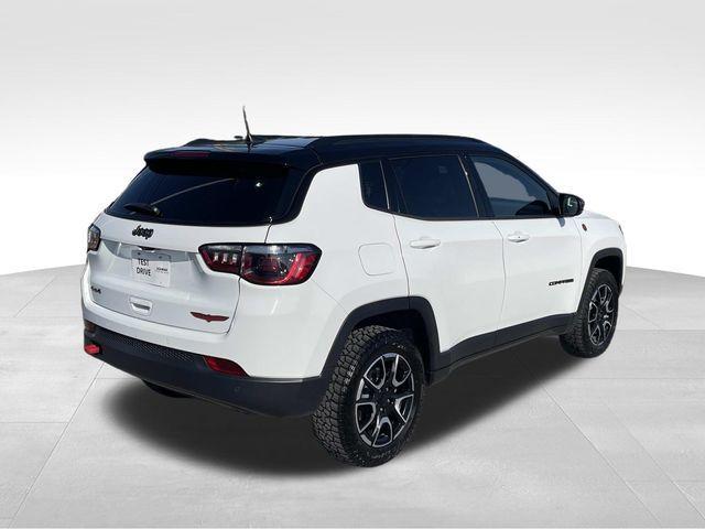 used 2024 Jeep Compass car, priced at $20,395