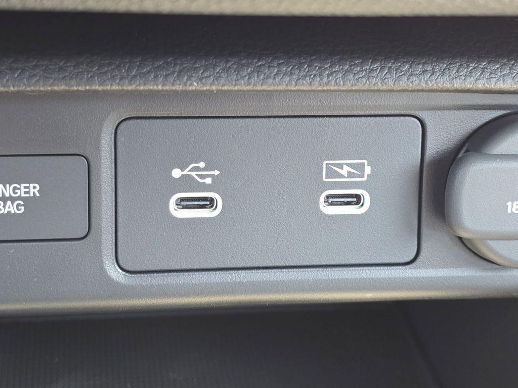 new 2026 Honda Civic Hybrid car, priced at $31,045