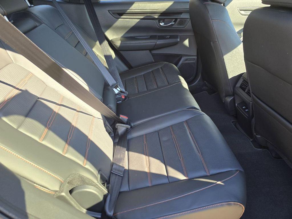 new 2026 Honda CR-V Hybrid car, priced at $41,675