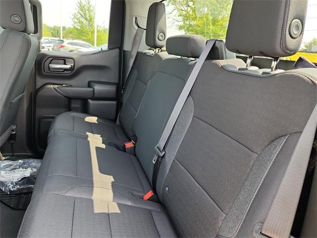 new 2026 GMC Sierra 1500 car, priced at $38,360