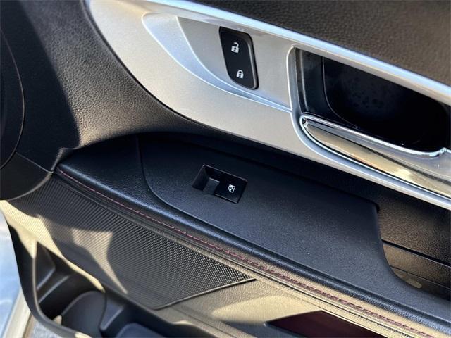 used 2015 Chevrolet Equinox car, priced at $6,000