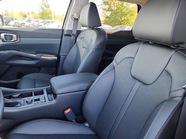 new 2026 Kia Sorento car, priced at $35,587