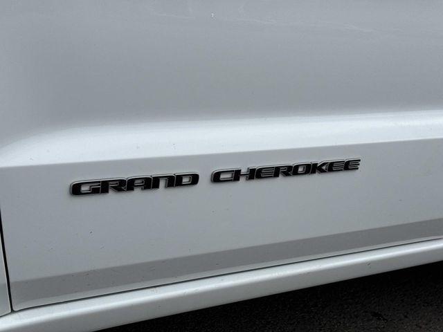 used 2017 Jeep Grand Cherokee car, priced at $13,000