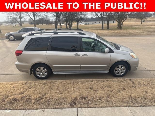 used 2004 Toyota Sienna car, priced at $6,000