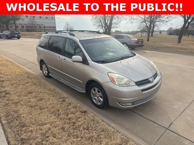 used 2004 Toyota Sienna car, priced at $6,000