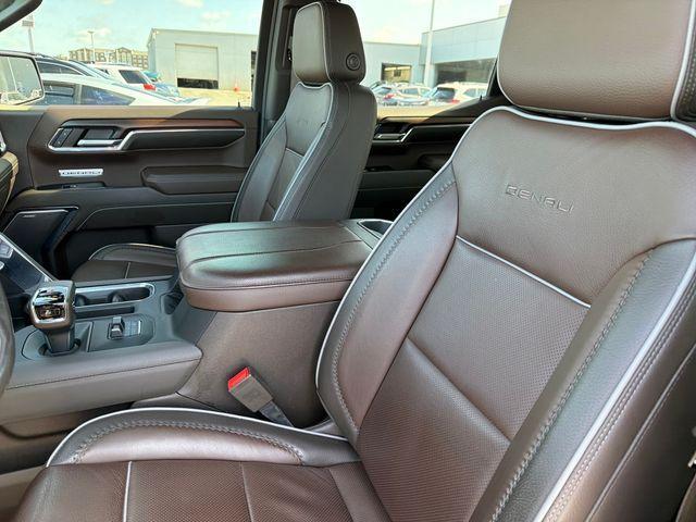 used 2024 GMC Sierra 1500 car, priced at $47,000