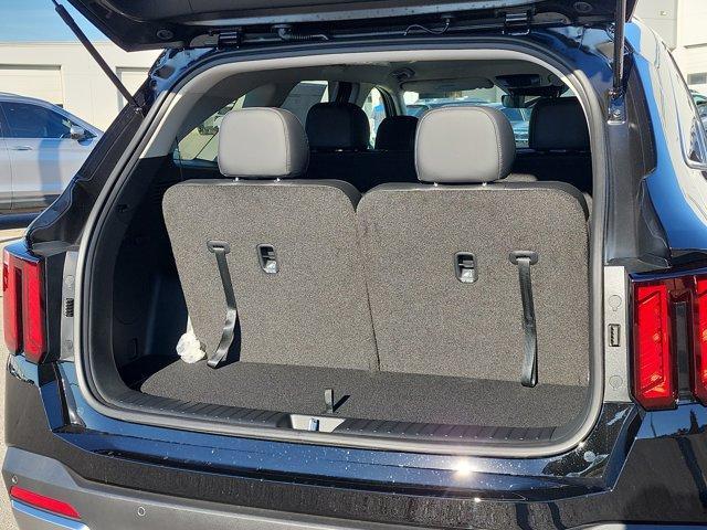 new 2026 Kia Sorento car, priced at $33,217