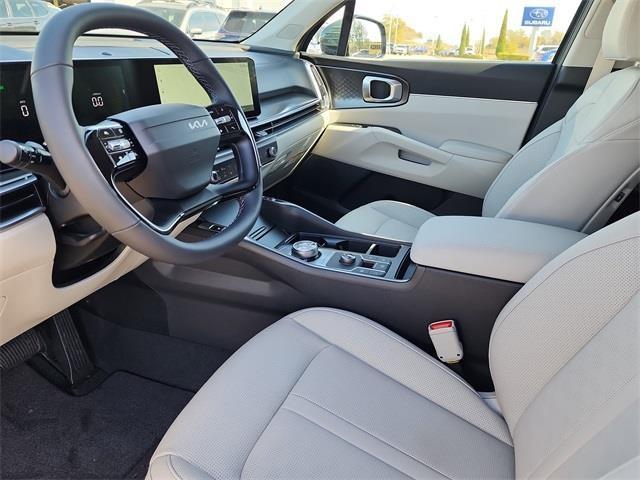 new 2026 Kia Sorento Hybrid car, priced at $34,542