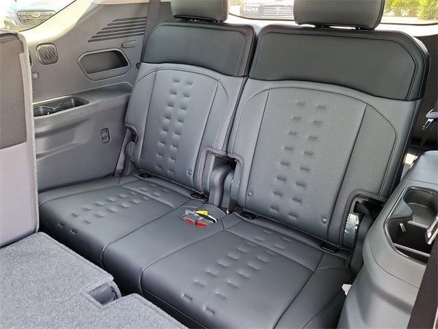 new 2026 Kia EV9 car, priced at $51,470