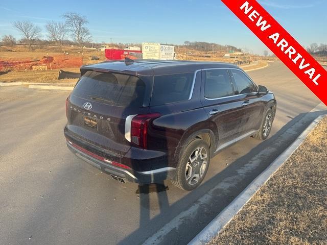 used 2024 Hyundai Palisade car, priced at $34,000