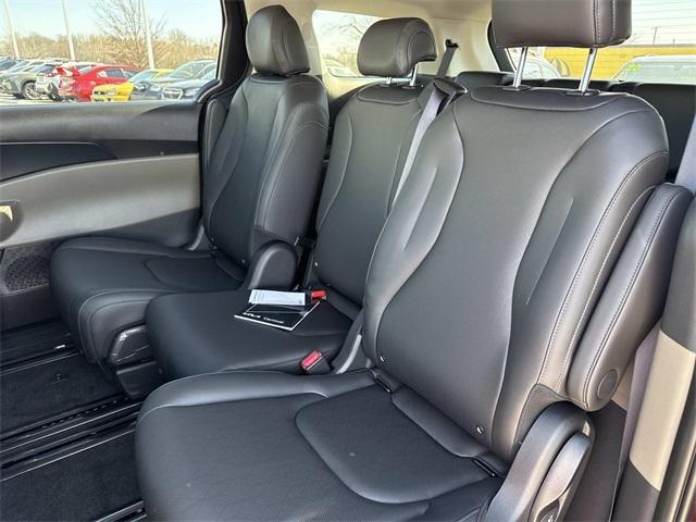 new 2026 Kia Carnival car, priced at $37,292