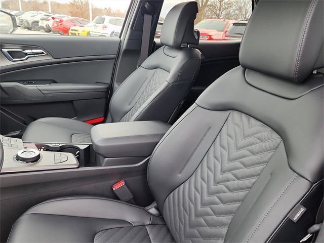 new 2026 Kia Sportage Plug-In Hybrid car, priced at $39,729