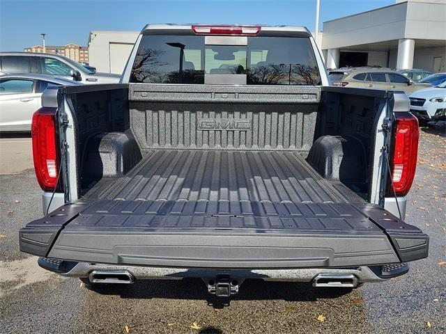 new 2026 GMC Sierra 1500 car, priced at $53,050