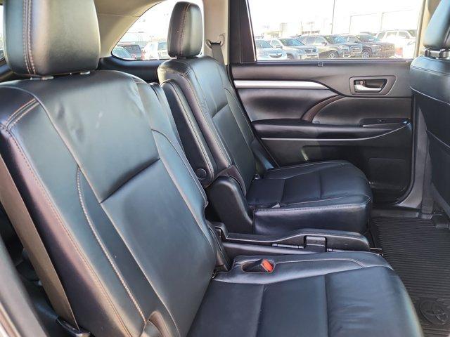 used 2018 Toyota Highlander car, priced at $21,000