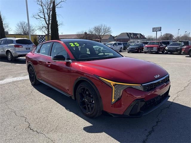 new 2025 Kia K4 car, priced at $27,110