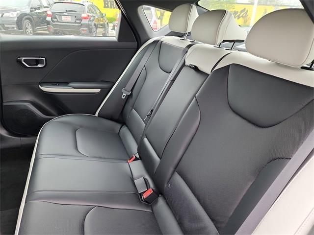 new 2025 Kia K4 car, priced at $27,110