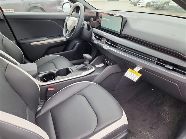 new 2025 Kia K4 car, priced at $27,110