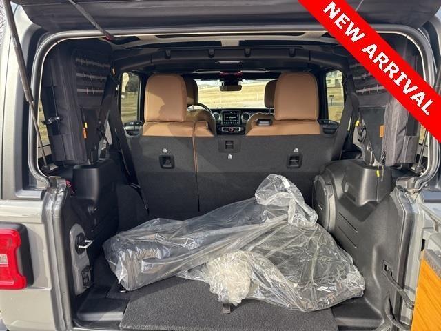 used 2021 Jeep Wrangler Unlimited car, priced at $35,000