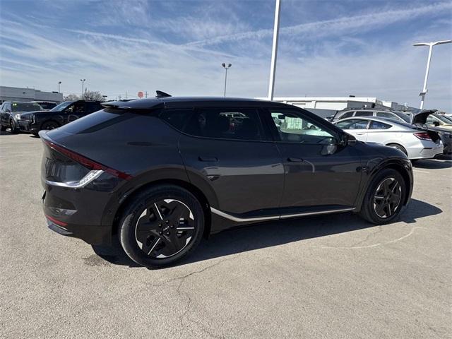 new 2025 Kia EV6 car, priced at $33,750