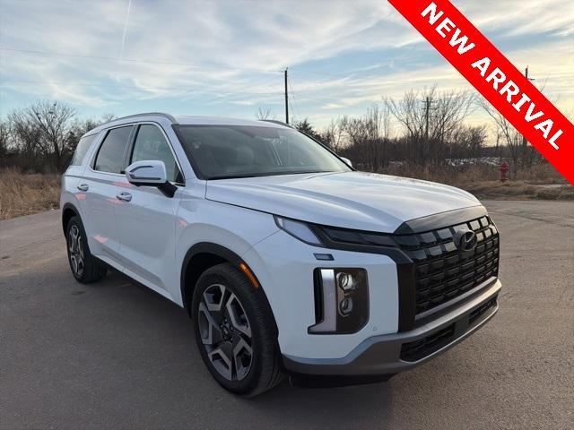 used 2025 Hyundai Palisade car, priced at $38,000