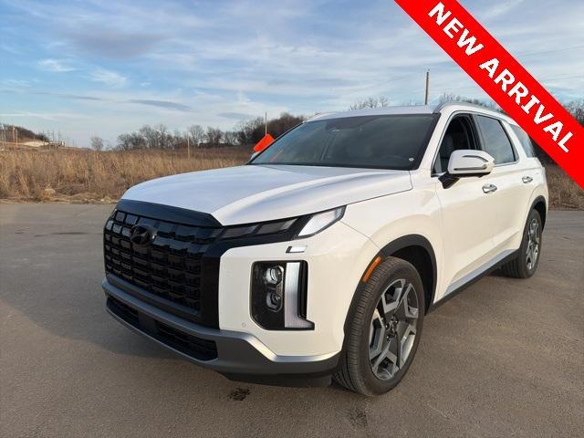 used 2025 Hyundai Palisade car, priced at $38,000