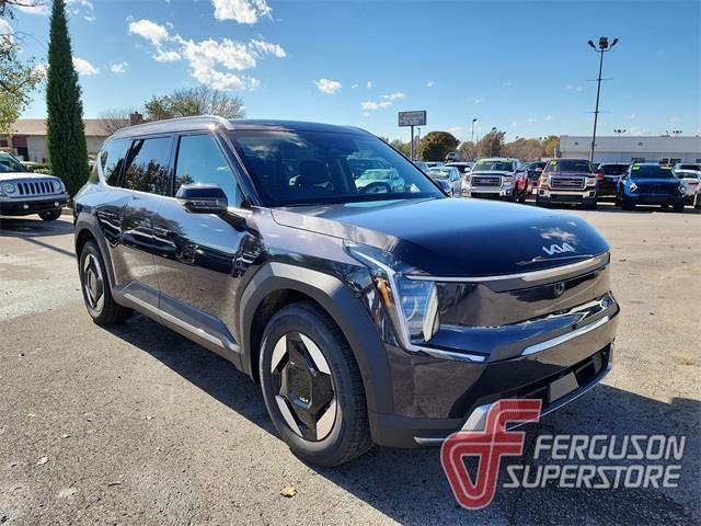 new 2026 Kia EV9 car, priced at $50,725