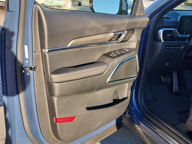 new 2025 Kia Telluride car, priced at $50,318
